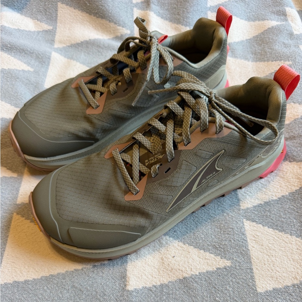 Altra Lone Peak 9+ NEW